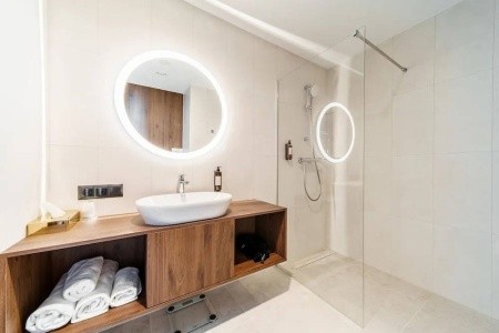 Poľsko Dolní Slezsko Elements Hotel & Spa 6 dňový pobyt Raňajky Vlastná June 2026 (13/06/26-18/06/26)