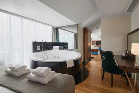 Poľsko Krakov Inx Design 4 dňový pobyt Raňajky Vlastná December 2025 (27/12/25-30/12/26)