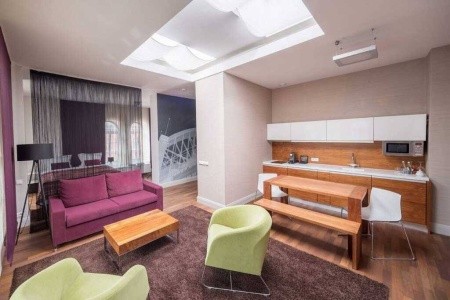 Poľsko Velkopolsko City Park Residence 4 dňový pobyt Raňajky Vlastná December 2025 (26/12/25-29/12/26)