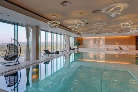 Slovensko Bratislava a okolie Kempinski River Park Bratislava 5 dňový pobyt Raňajky Vlastná August 2026 (14/08/26-18/08/26)