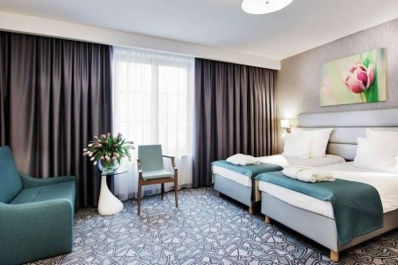 Poľsko Krakov Golden Tulip Krakow Kazimierz 2 dňový pobyt Raňajky Vlastná March 2026 ( 1/03/26- 2/03/26)