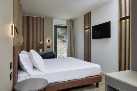 Taliansko Lago di Garda Royal Village 5 dňový pobyt Polpenzia Vlastná July 2026 (30/07/26- 3/08/26)