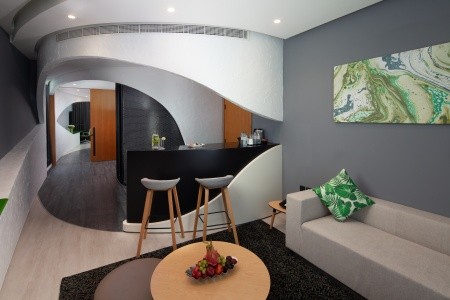 Spojené arabské emiráty Dubaj Al Khoory Sky Garden 10 dňový pobyt Raňajky Letecky Letisko: Praha May 2026 (11/05/26-20/05/26)