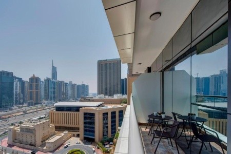 Spojené arabské emiráty Dubaj Royal Regency Suites 7 dňový pobyt Polpenzia Letecky Letisko: Praha April 2026 ( 9/04/26-15/04/26)