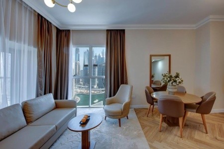 Spojené arabské emiráty Dubaj Royal Regency Suites 7 dňový pobyt Polpenzia Letecky Letisko: Praha April 2026 ( 9/04/26-15/04/26)