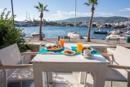 Grécko Kos Kosta Palace 15 dňový pobyt Raňajky Letecky Letisko: Praha July 2026 (18/07/26- 1/08/26)