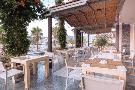 Grécko Kos Kosta Palace 15 dňový pobyt Raňajky Letecky Letisko: Praha July 2026 (18/07/26- 1/08/26)