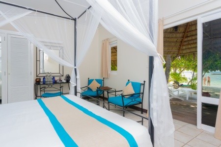 Kuredu Island Resort - 17