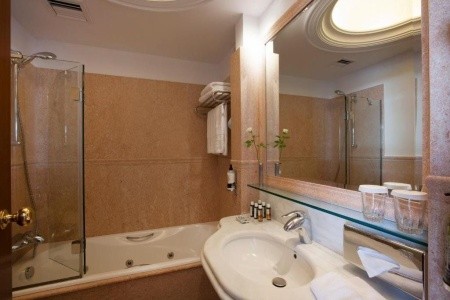 Electra Metropolis Athens - 14