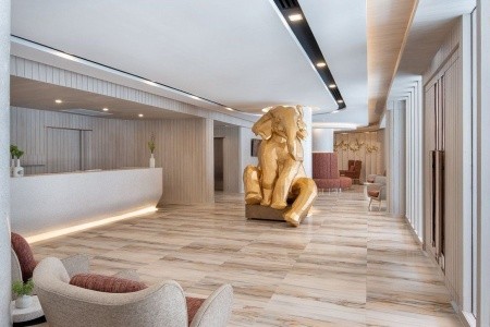 Eleven Hotel Bangkok - 12