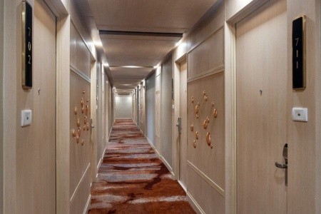 Eleven Hotel Bangkok - 15