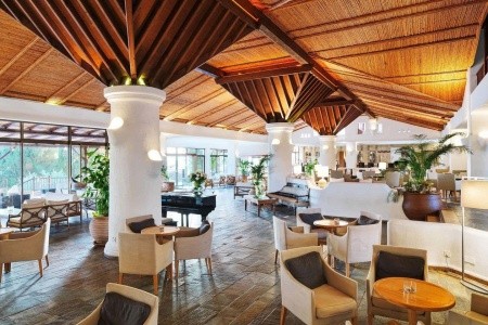 Coral Beach Hotel & Resort - 6