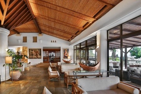 Coral Beach Hotel & Resort - 7