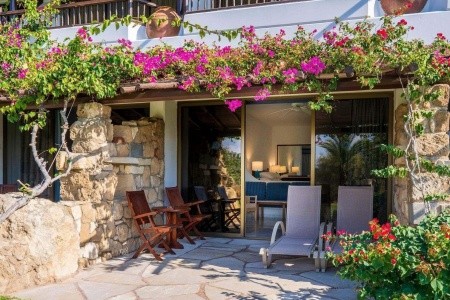 Coral Beach Hotel & Resort - 13