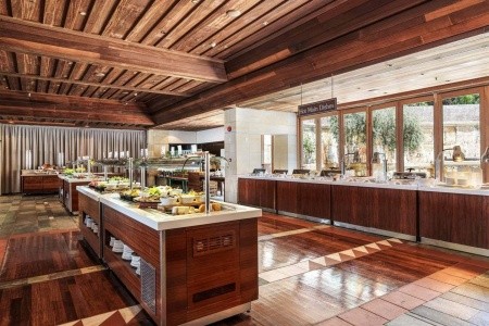 Coral Beach Hotel & Resort - 19