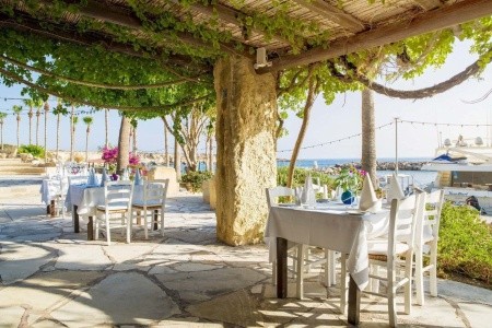 Coral Beach Hotel & Resort - 21