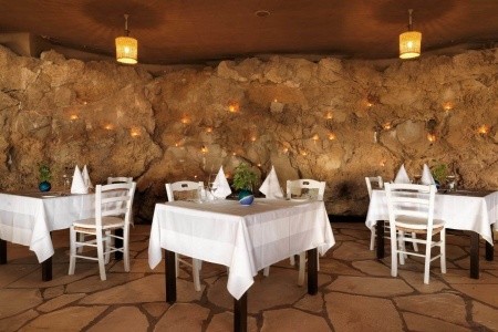 Coral Beach Hotel & Resort - 23