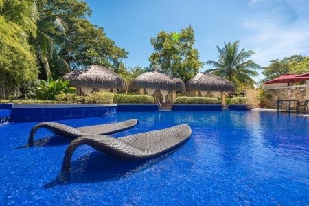 Filipíny  Crimson Beach Mactan Island 10 dňový pobyt Raňajky Letecky Letisko: Mníchov February 2026 (27/02/26- 8/03/26)