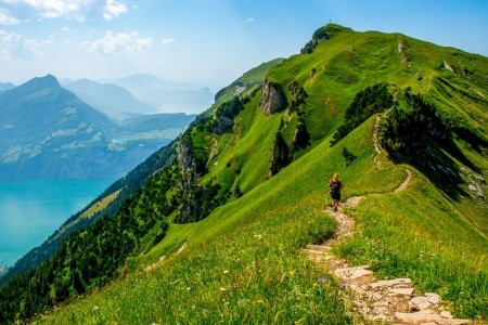 Srdce Švýcarska vlakem s TOP lanovkami v ceně - 30