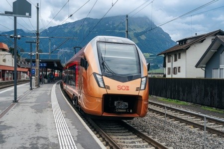 Srdce Švýcarska vlakem s TOP lanovkami v ceně - 34