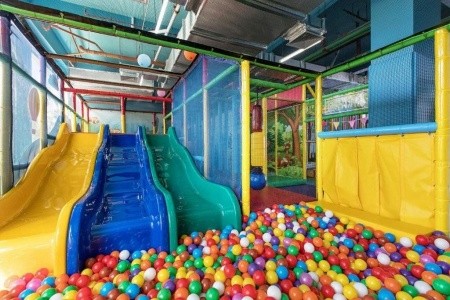 Filipíny  Dusit Thani Mactan Cebu (Lapu-Lapu) 12 dňový pobyt Raňajky Letecky Letisko: Viedeň March 2026 ( 2/03/26-13/03/26)