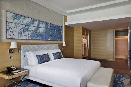 Spojené arabské emiráty Dubaj Marriott Resort Palm Jumeirah 7 dňový pobyt Polpenzia Letecky Letisko: Praha April 2026 (16/04/26-22/04/26)