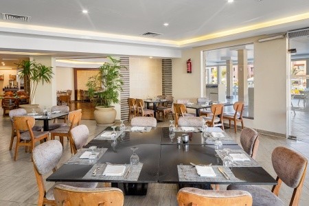 Egypt Hurghada Pickalbatros Aqua Park Resort Hurghada 15 dňový pobyt All Inclusive Letecky Letisko: Praha January 2026 ( 4/01/26-18/01/26)