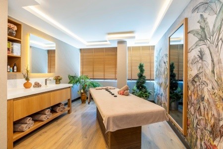 Concorde Deluxe Resort - 503