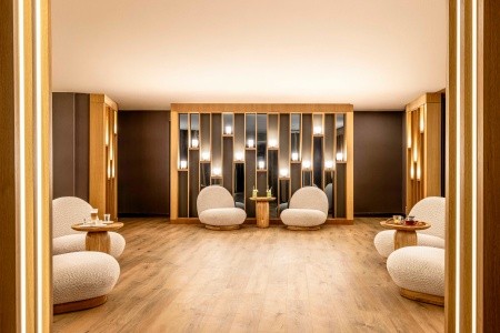 Concorde Deluxe Resort - 512