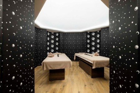 Concorde Deluxe Resort - 524