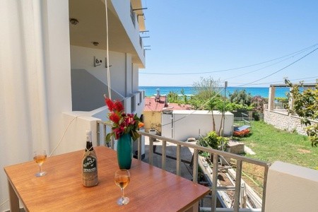 Aridas At The Beach - 4