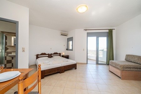 Aridas At The Beach - 5