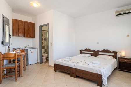 Aridas At The Beach - 6