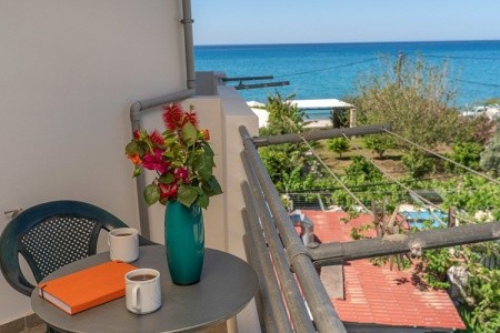 Aridas At The Beach - 13