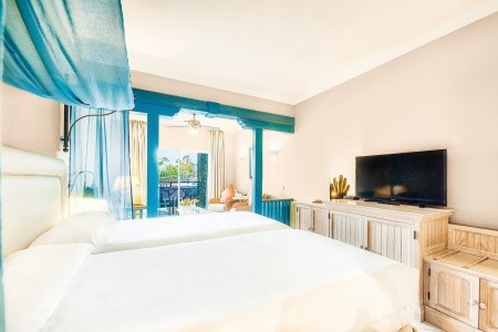 Kanárske ostrovy Lanzarote Livvo Volcan Lanzarote 8 dňový pobyt Polpenzia Letecky Letisko: Praha February 2026 (17/02/26-24/02/26)