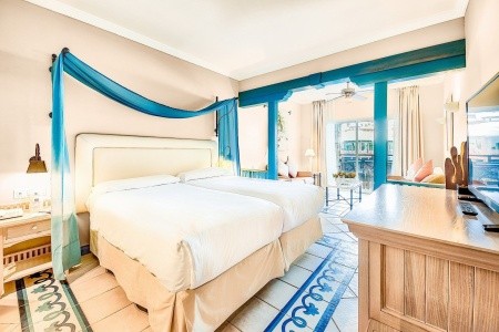 Kanárske ostrovy Lanzarote Livvo Volcan Lanzarote 8 dňový pobyt Polpenzia Letecky Letisko: Praha February 2026 (17/02/26-24/02/26)