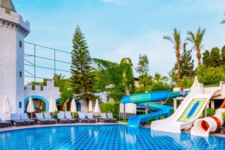 Turecko Antalya Delphin Imperial 12 dňový pobyt Ultra All inclusive Letecky Letisko: Praha July 2026 ( 4/07/26-15/07/26)