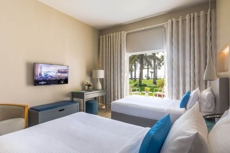 Katar Doha Sealine Beach Resort 8 dňový pobyt Raňajky Letecky Letisko: Praha February 2026 (25/02/26- 4/03/26)