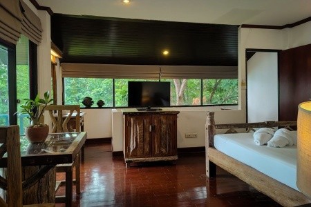 Thajsko Koh Samui Baan Hin Sai Resort 13 dňový pobyt Raňajky Letecky Letisko: Praha May 2026 ( 7/05/26-19/05/26)