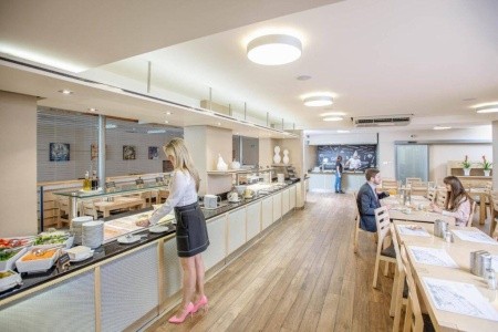 Česká republika Praha a okolie Wellness Hotel Step 6 dňový pobyt Raňajky Vlastná April 2026 (24/04/26-29/04/26)