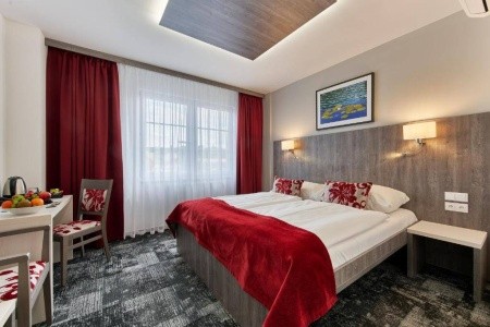 Česká republika Praha a okolie Wellness Hotel Step 6 dňový pobyt Raňajky Vlastná April 2026 (24/04/26-29/04/26)