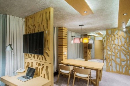 Česká republika Praha a okolie Wellness Hotel Step 6 dňový pobyt Raňajky Vlastná April 2026 (24/04/26-29/04/26)