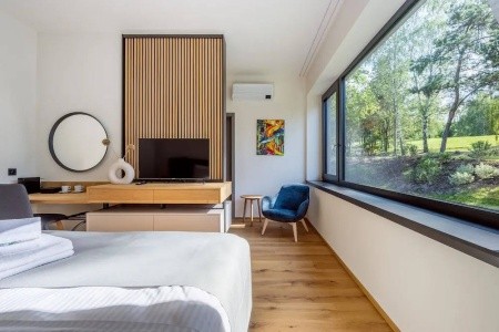 Česká republika Praha a okolie Vista Resort & Club 3 dňový pobyt Raňajky Vlastná December 2025 (25/12/25-27/12/25)