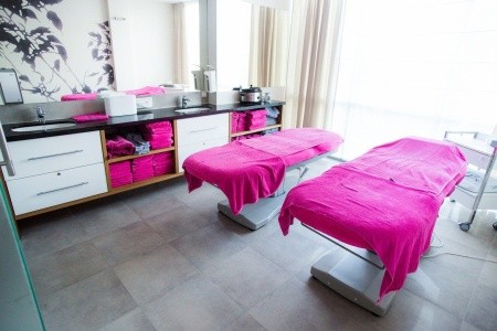 Poľsko Dolní Slezsko Medi Spa Bialy Kamien 4 dňový pobyt Polpenzia Vlastná August 2026 (25/08/26-28/08/26)