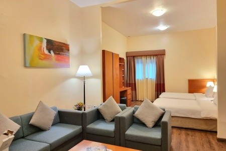 Spojené arabské emiráty Ajman Ramada Hotel & Suites By Wyndham Ajman (Ex Landmark Suites) 8 dňový pobyt All Inclusive Letecky Letisko: Praha June 2026 (18/06/26-25/06/26)