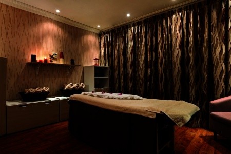 Spojené arabské emiráty Ajman Ramada Hotel & Suites By Wyndham Ajman (Ex Landmark Suites) 8 dňový pobyt All Inclusive Letecky Letisko: Praha June 2026 (18/06/26-25/06/26)