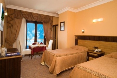 Turecko Istanbul The Byzantium Hotel & Suites 4 dňový pobyt Raňajky Letecky Letisko: Viedeň March 2026 (26/03/26-29/03/26)