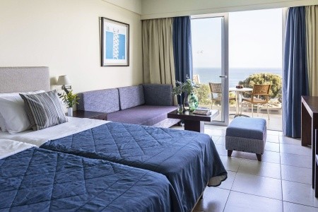 Grécko Kefalónia Apostolata Island Resort 14 dňový pobyt Polpenzia Letecky Letisko: Praha August 2026 (10/08/26-23/08/26)