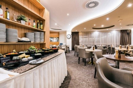 Česká republika Južná Morava Bobycentrum 3 dňový pobyt Raňajky Vlastná August 2026 (12/08/26-14/08/26)