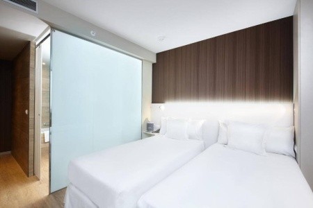 Česká republika Praha a okolie Occidental Praha 8 dňový pobyt Raňajky Vlastná March 2026 ( 4/03/26-11/03/26)